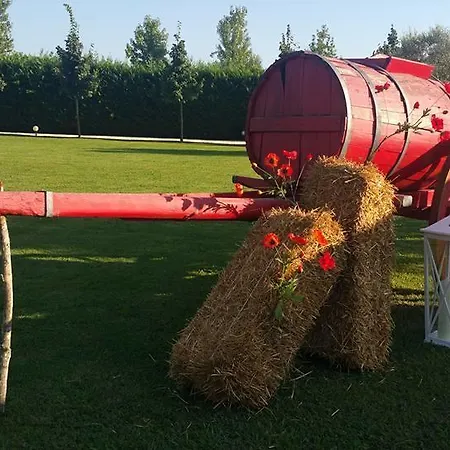 Nocleg ze śniadaniem La Casa Rossa