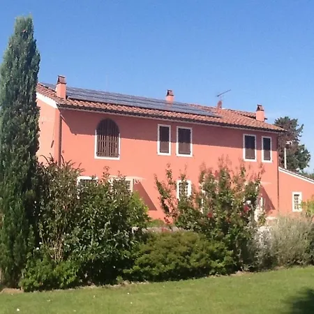 Bed & Breakfast La Casa Rossa